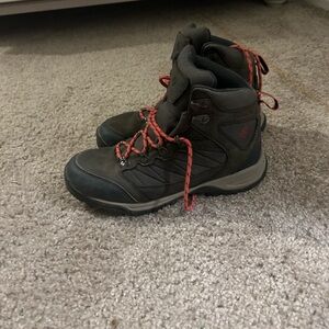 Columbia women’s hiking boots
